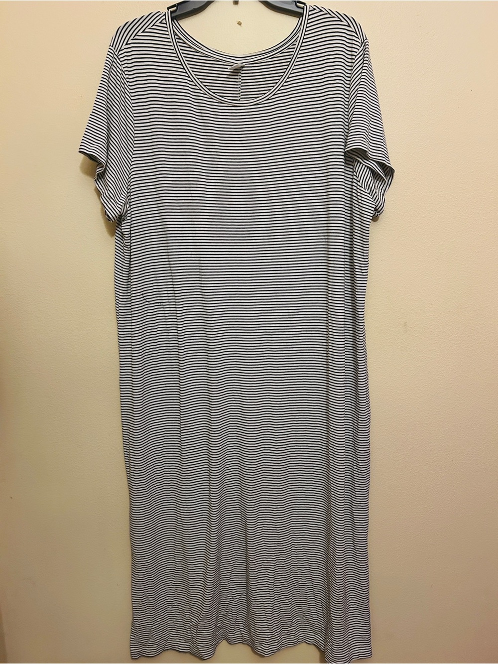 Old Navy Black and White Striped T-shirt Maxi Dress
